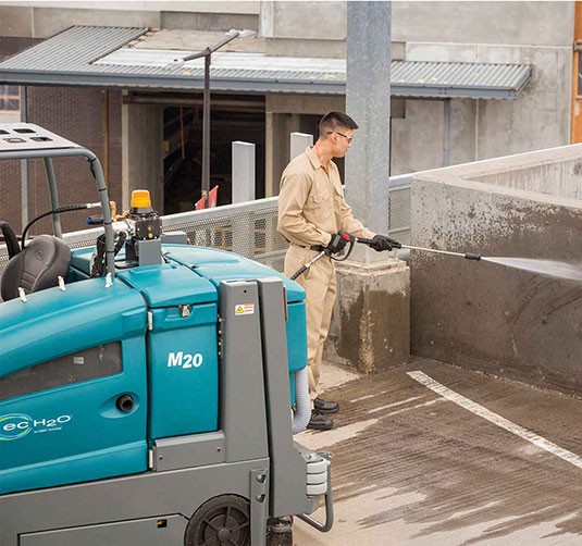 M20 Ride-On Sweeper-Scrubber alt 11